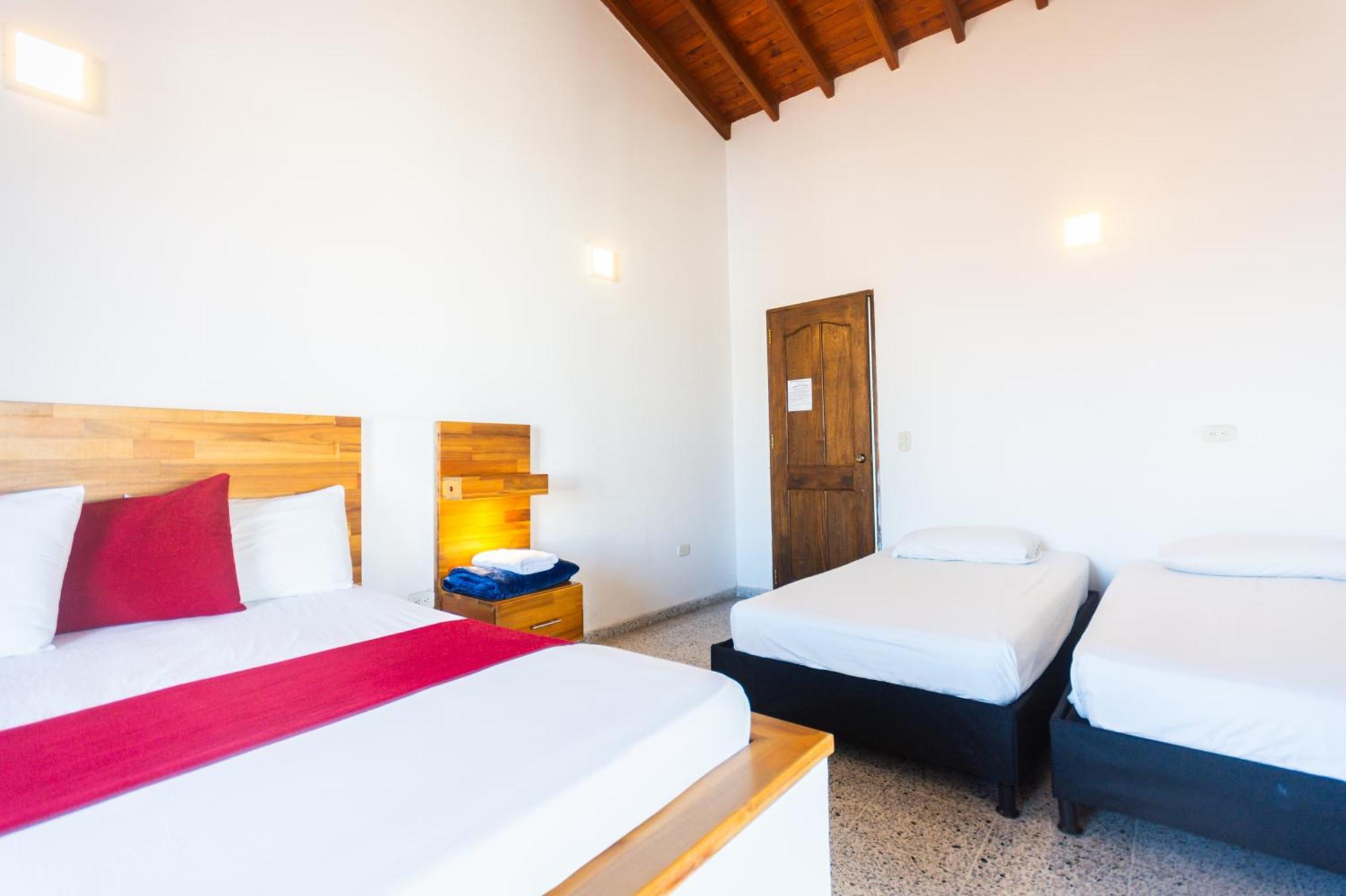 Hotel Bicentenario ريونيغرو المظهر الخارجي الصورة