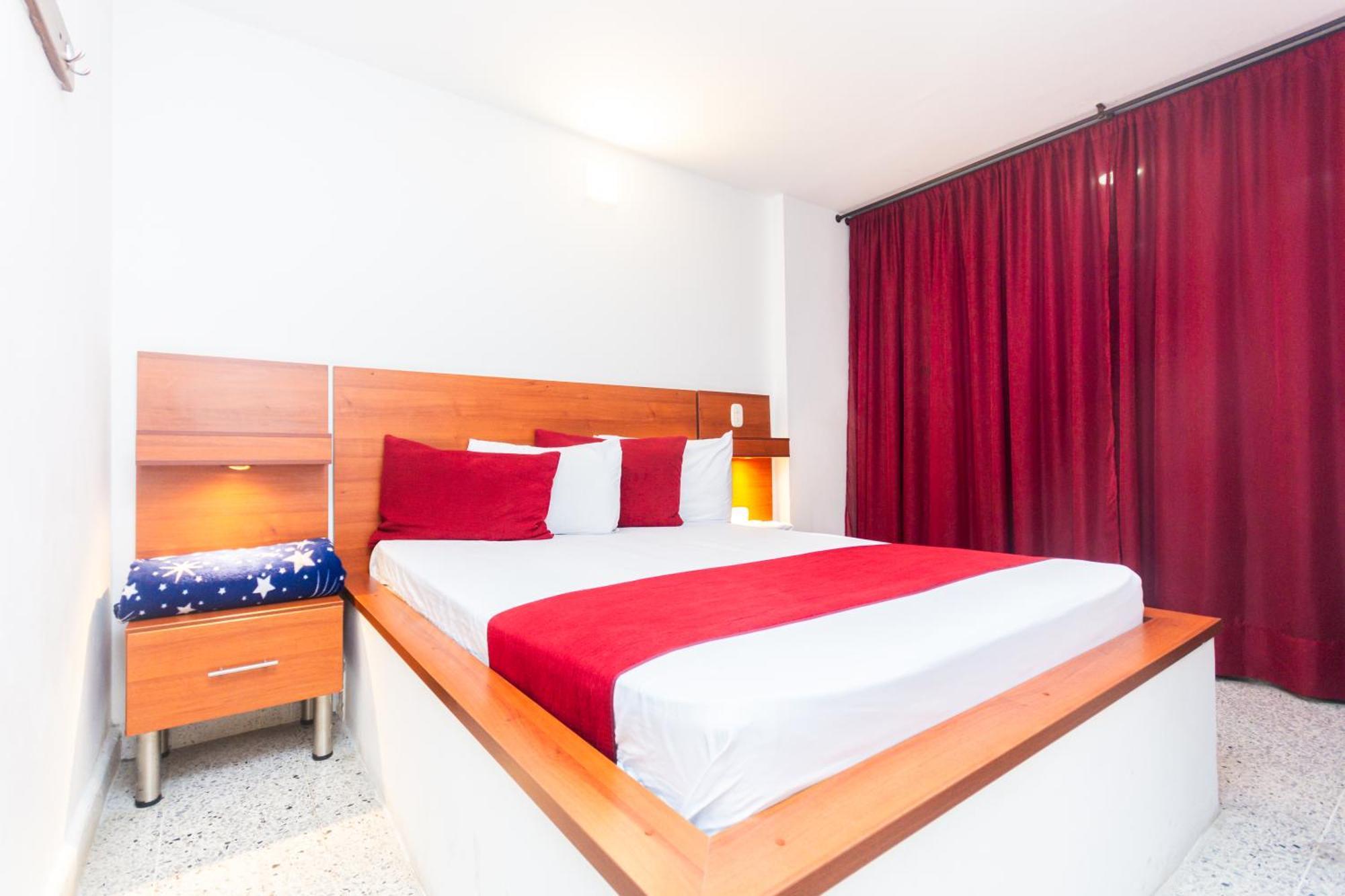 Hotel Bicentenario ريونيغرو المظهر الخارجي الصورة