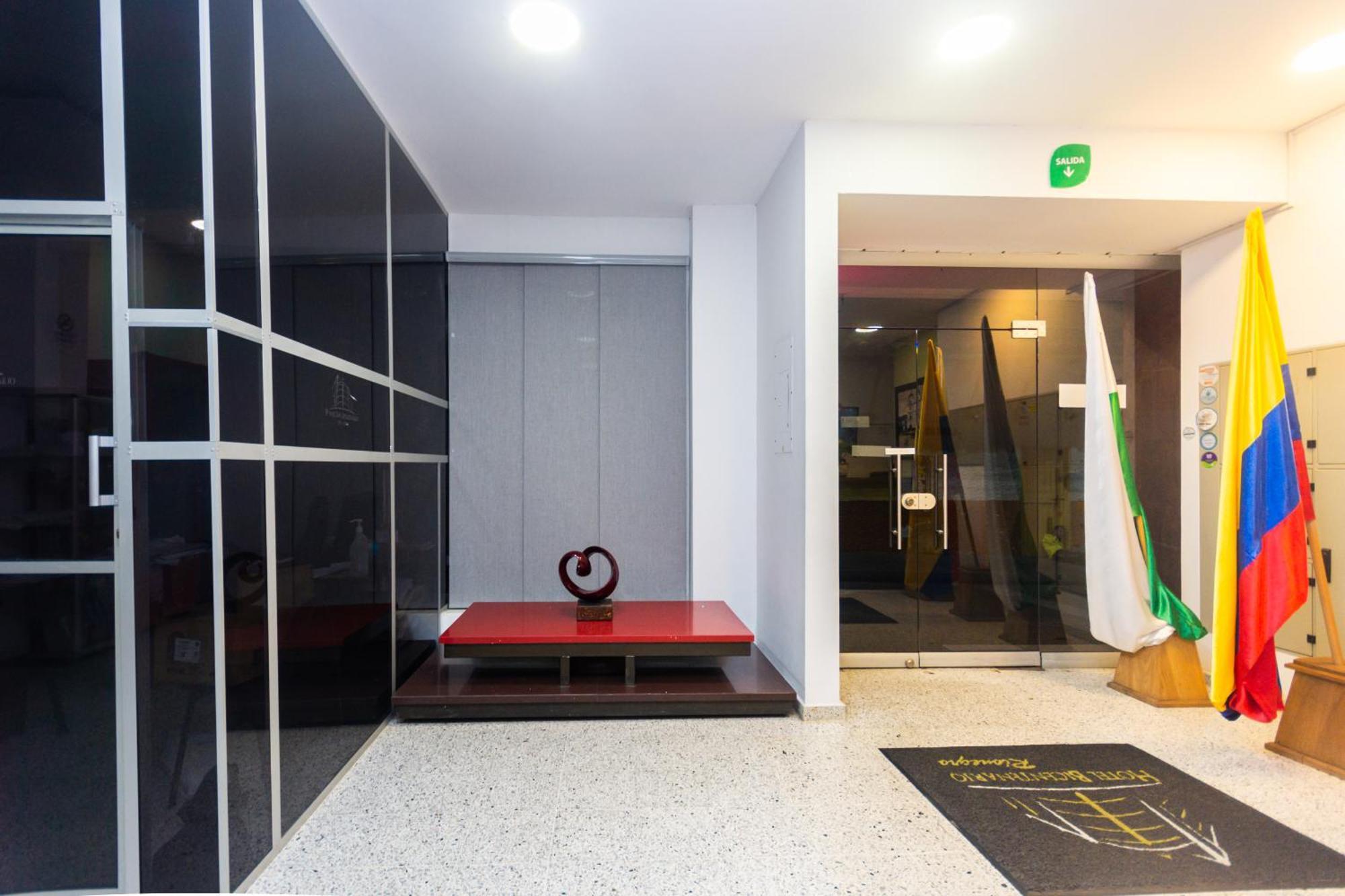 Hotel Bicentenario ريونيغرو المظهر الخارجي الصورة