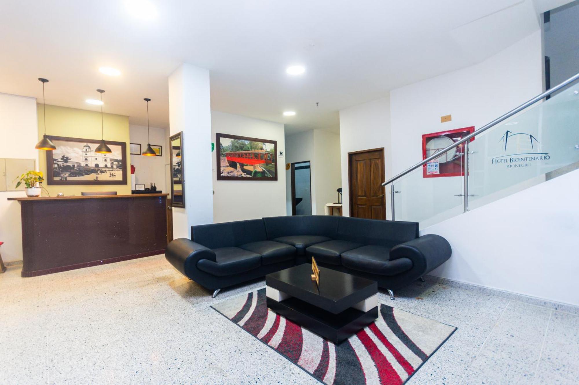 Hotel Bicentenario ريونيغرو المظهر الخارجي الصورة
